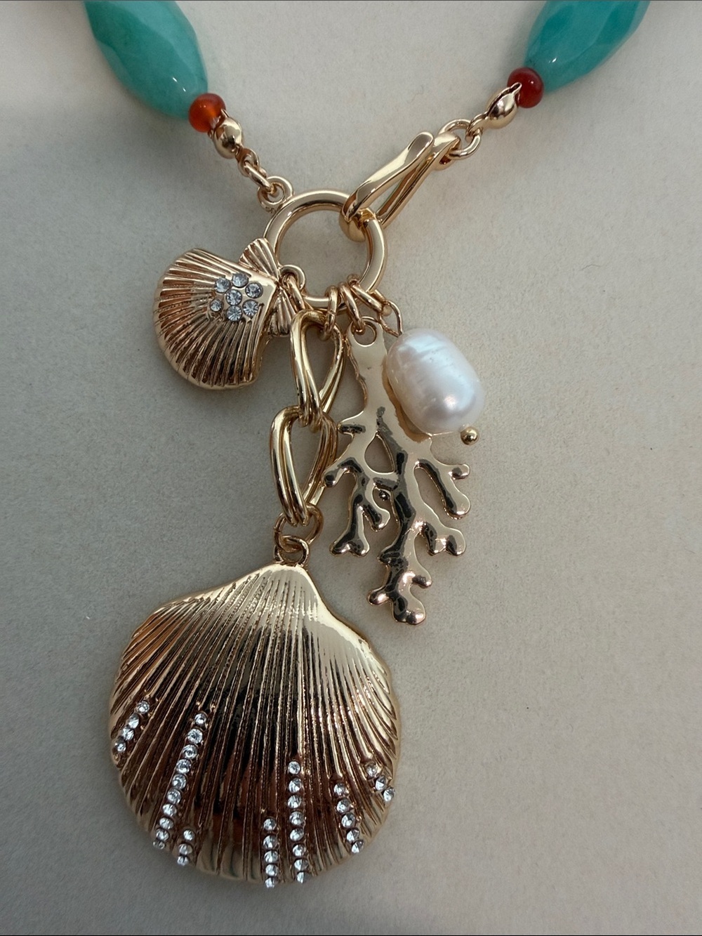 ParkerRose | Freshwater Pearl Cubic Zirconia Seashell Charm Necklace - Picture 4 of 10